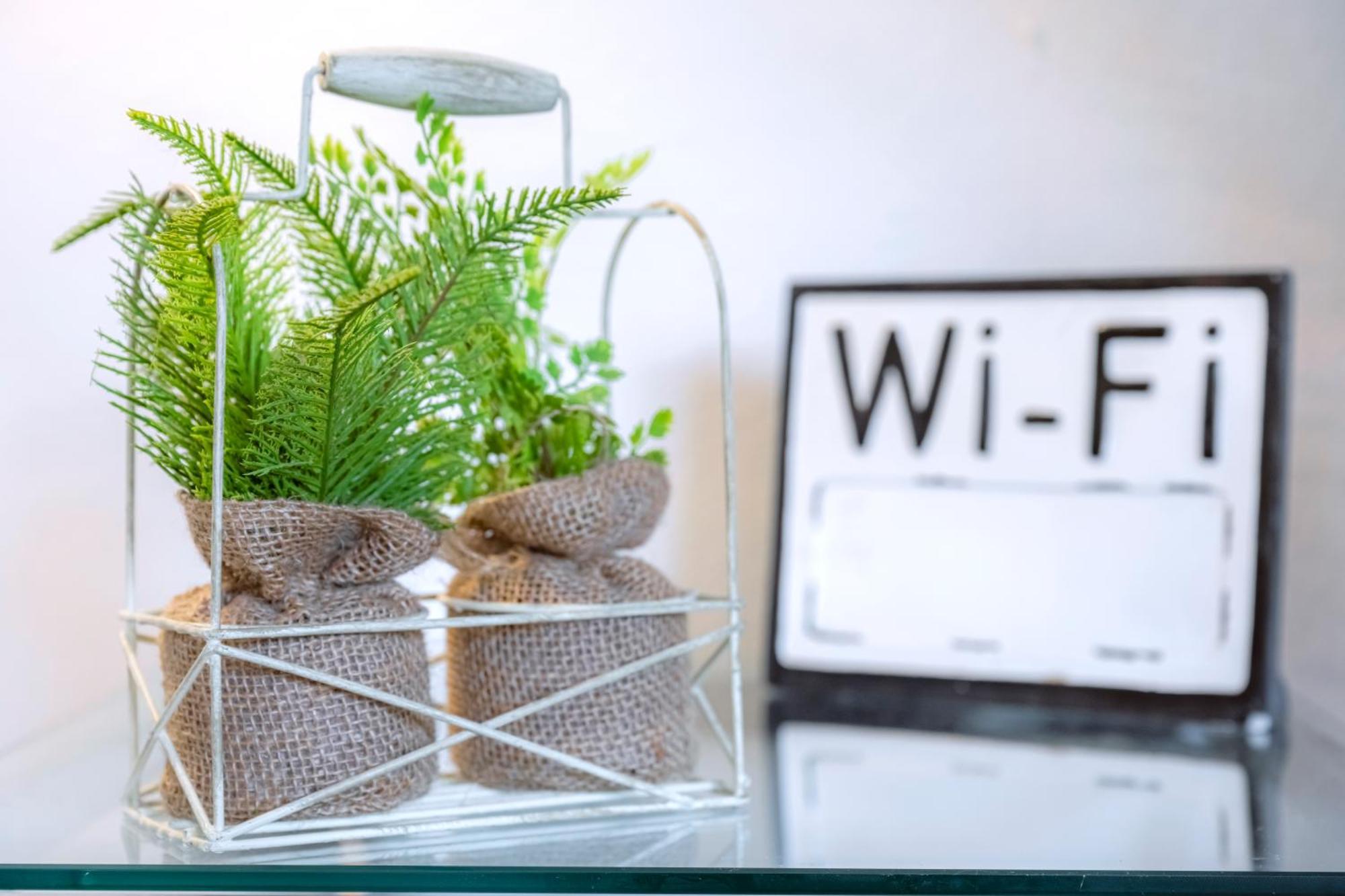 Cozy Management In Mdr Hotel a capsule Los Angeles