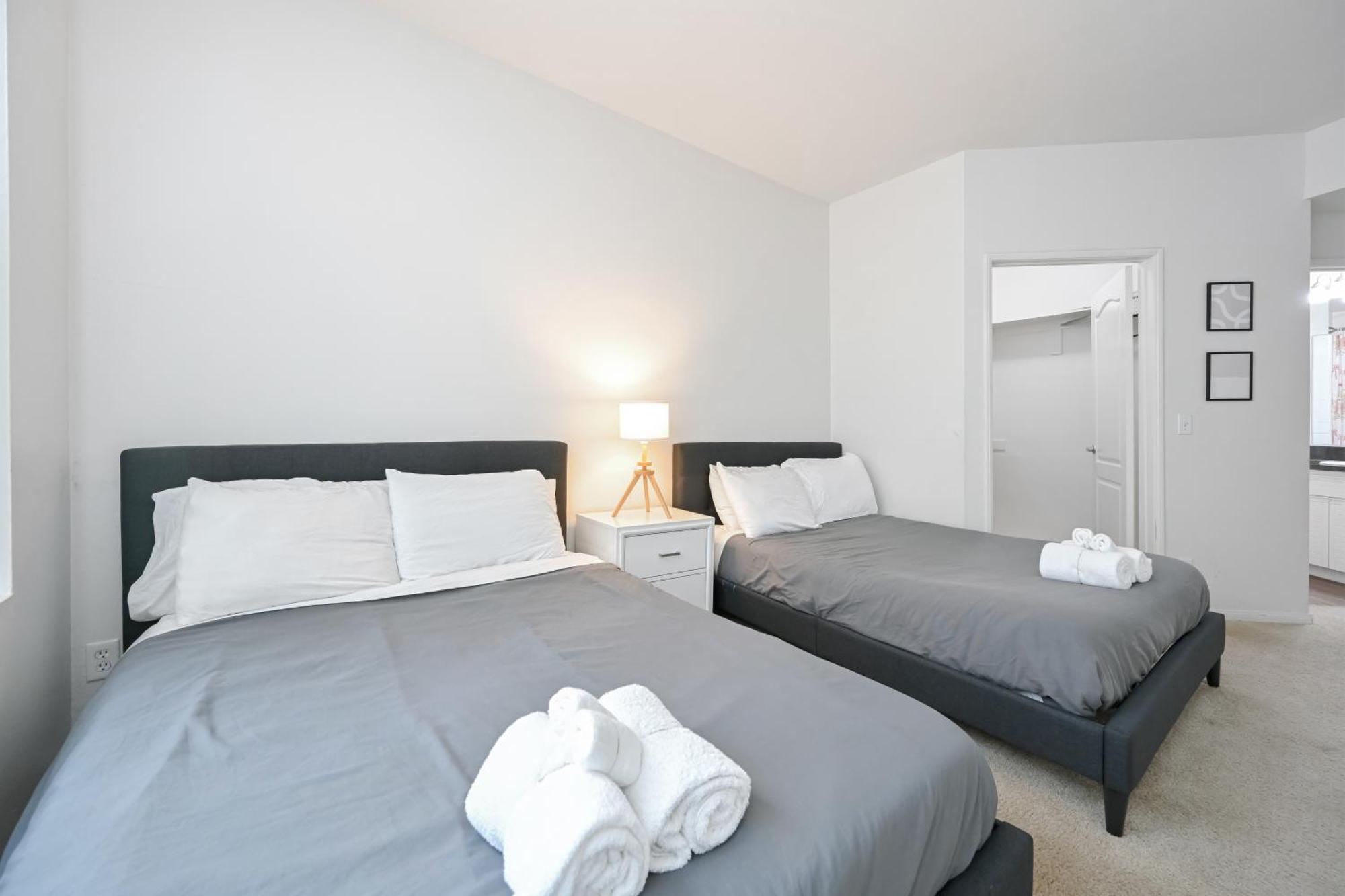 Hotel a capsule Cozy Management In Mdr